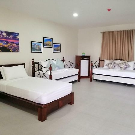 Nirvana Resort Puerto Galera Exterior photo