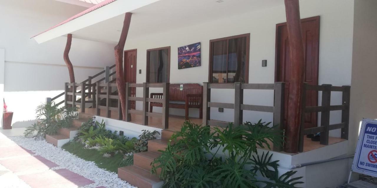 Nirvana Resort Puerto Galera Exterior photo