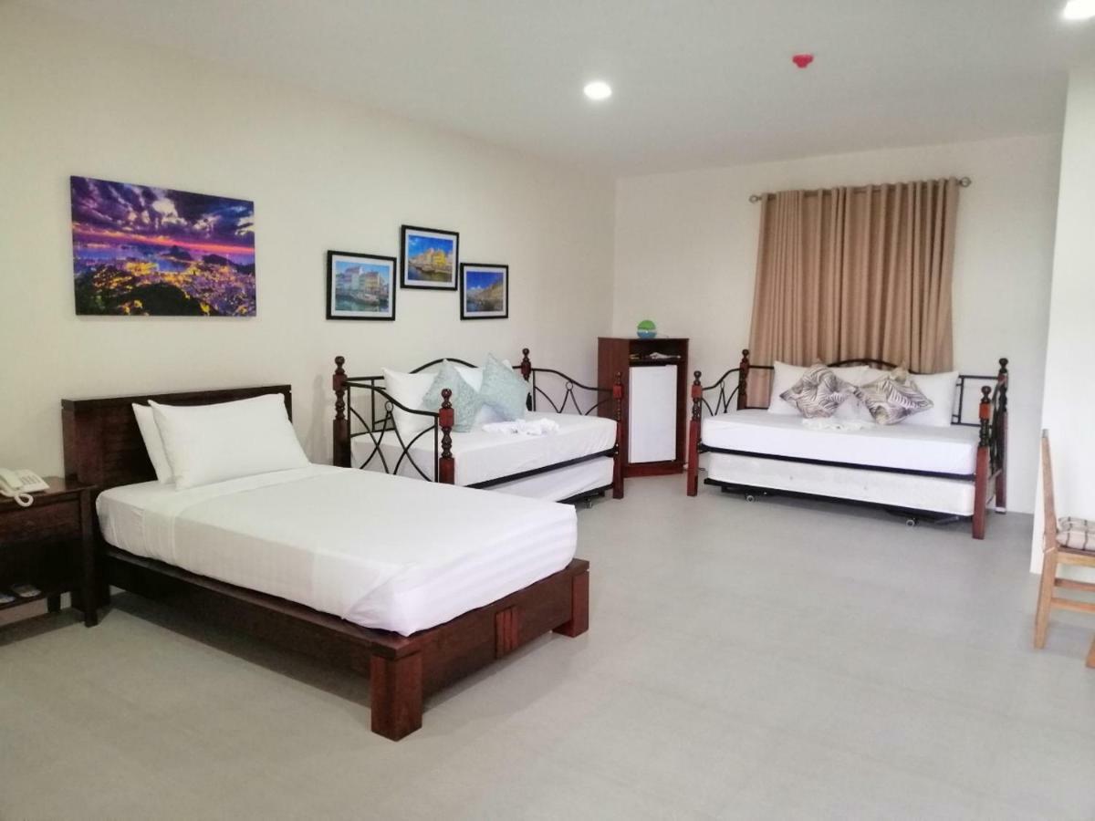Nirvana Resort Puerto Galera Exterior photo