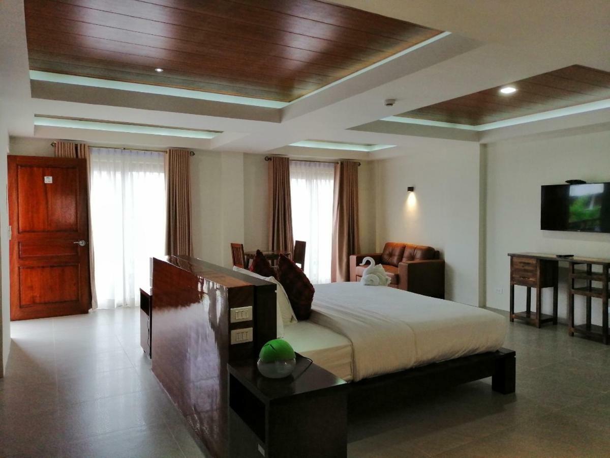 Nirvana Resort Puerto Galera Exterior photo